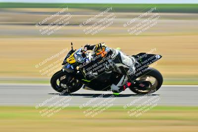 media/May-02-2025-CRA (Fri) [[8ae20d389f]]/Track Photos/Sunrise/